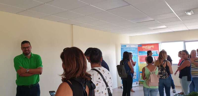 El concejal Diego Ojeda durante la visita al Centro de Infancia (Foto TA)